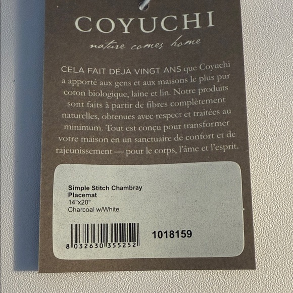Coyuchi Simple Stitch Chambray Placemat 14x20 - Picture 3 of 5
